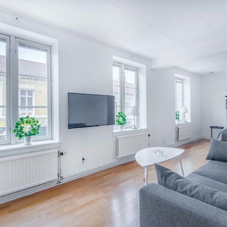 City Apartments In Jonkoping Luaran gambar